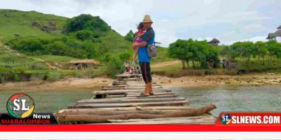 Pantai Seger, Desa Kuta, Lombok Tengah