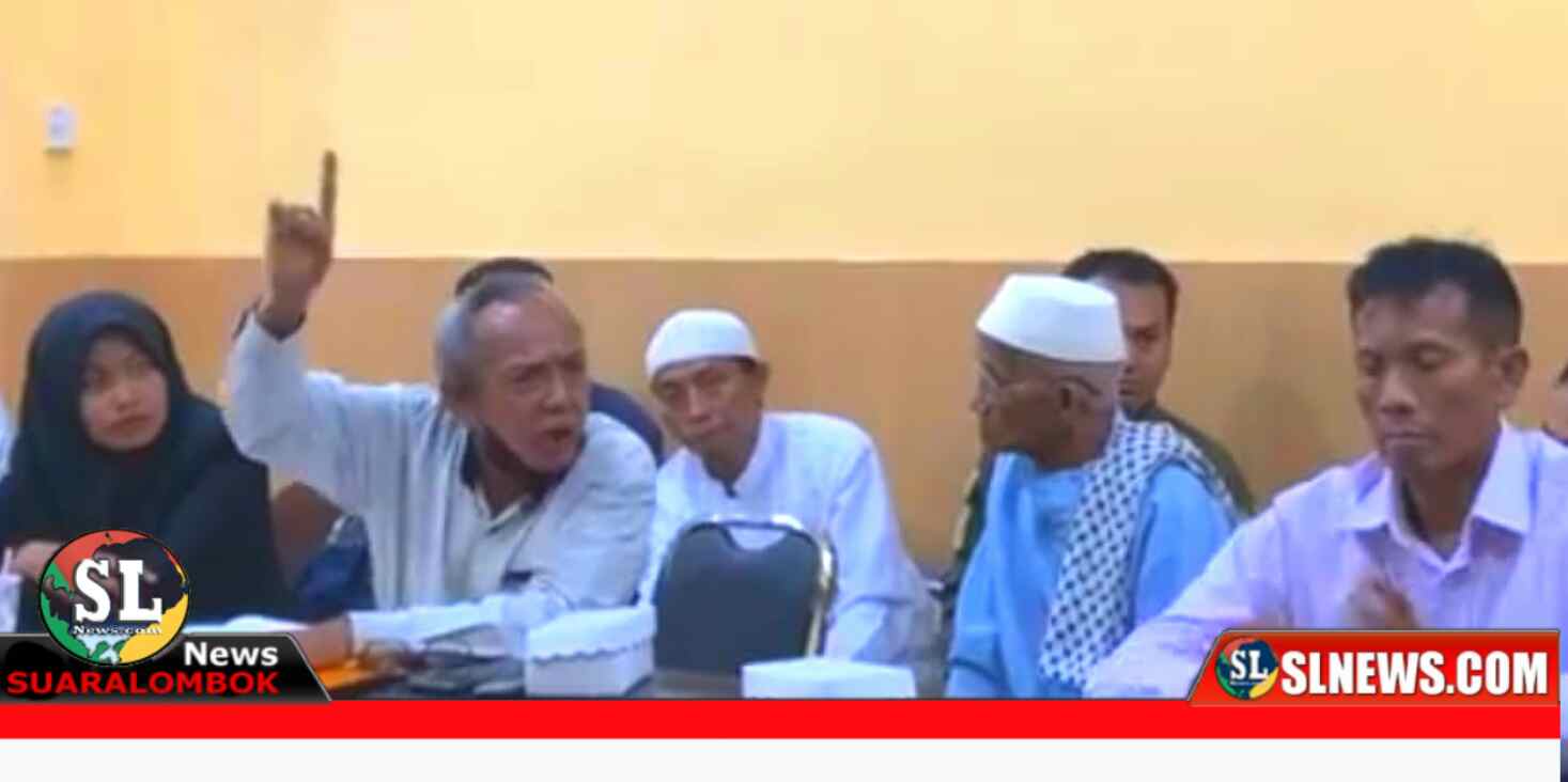 Masyarakat Dusun Pengawisan Desa Sekotong Barat, Lombok Barat