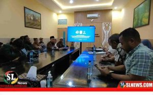 DPD RI TGH. Ibnu Kholil bantu warga Dusun Pansing