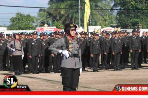 Para Polwan di Polres Lombok Tengah Jadi Petugas Upacara Hari Bhayangkara ke - 79