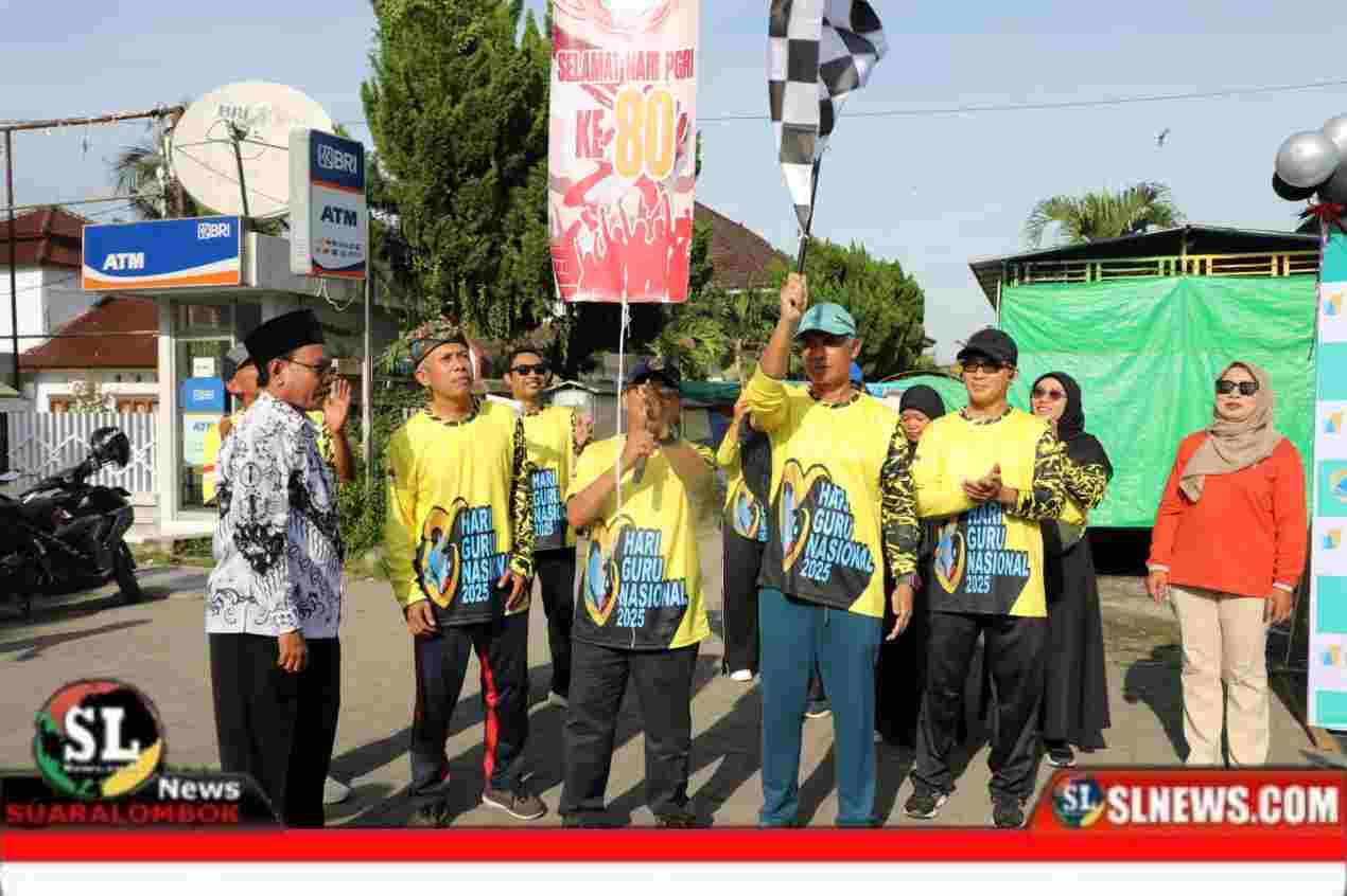 Jalan Sehat Dalam Rangka  HUT PGRI dan Hari Guru Nasional ke - 80 Digelar di Lombok Tengah