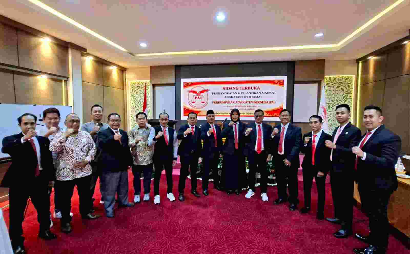 BPW PAI NTB Lantik Dua Advokat Muda